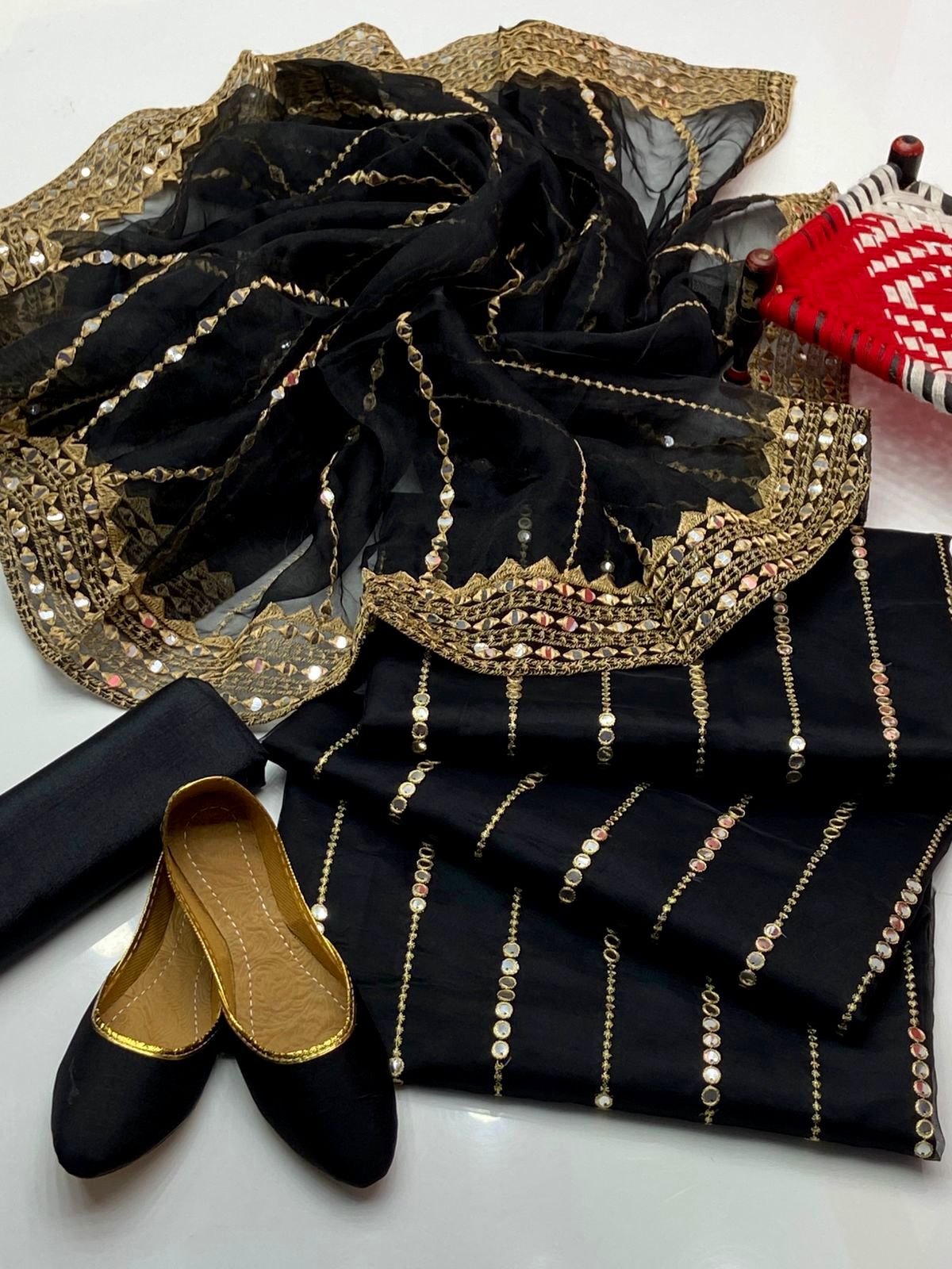 Luxury 4-Piece Organza Embroidered Dress – 9mm Sequin Shirt & Dupatta, Khatan Trouser with Khussa