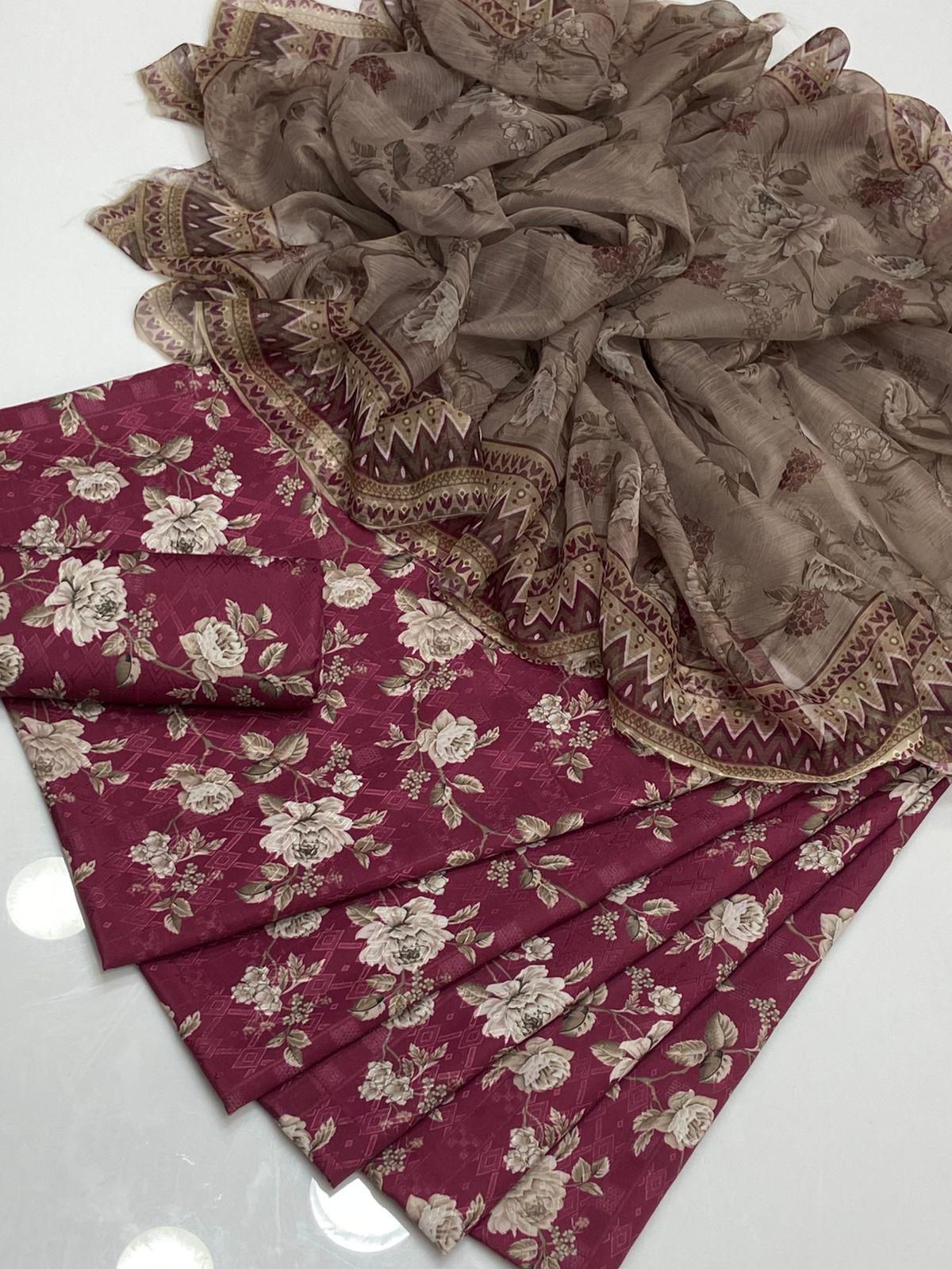 - Premium quality *SELF* swiss  jacquard lilen fabric digital printed shirt and Digital printed trouzer
- chiffon digital printed dupatta
3pc unstitched suit 👗
