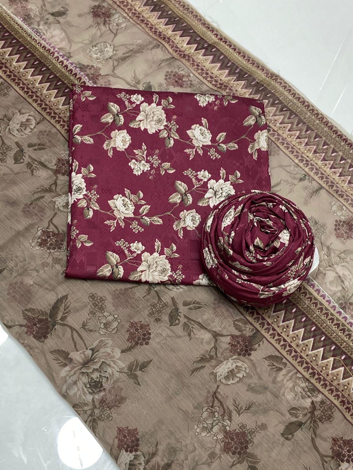 - Premium quality *SELF* swiss  jacquard lilen fabric digital printed shirt and Digital printed trouzer
- chiffon digital printed dupatta
3pc unstitched suit 👗